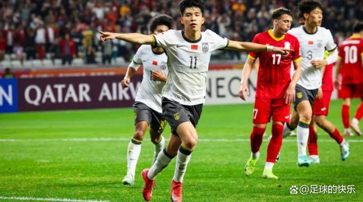 开云体验APP官网入口-集结日上海久事调整名单以备社区盾，复出首秀环节打磨，球迷炸锅，医务组通报恢复