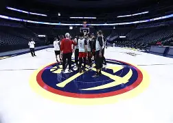 开云体验APP官网入口-波特兰开拓者训练开放日；赛后刷新队史纪录引欢呼；社区盾在即；高层口径保持一致