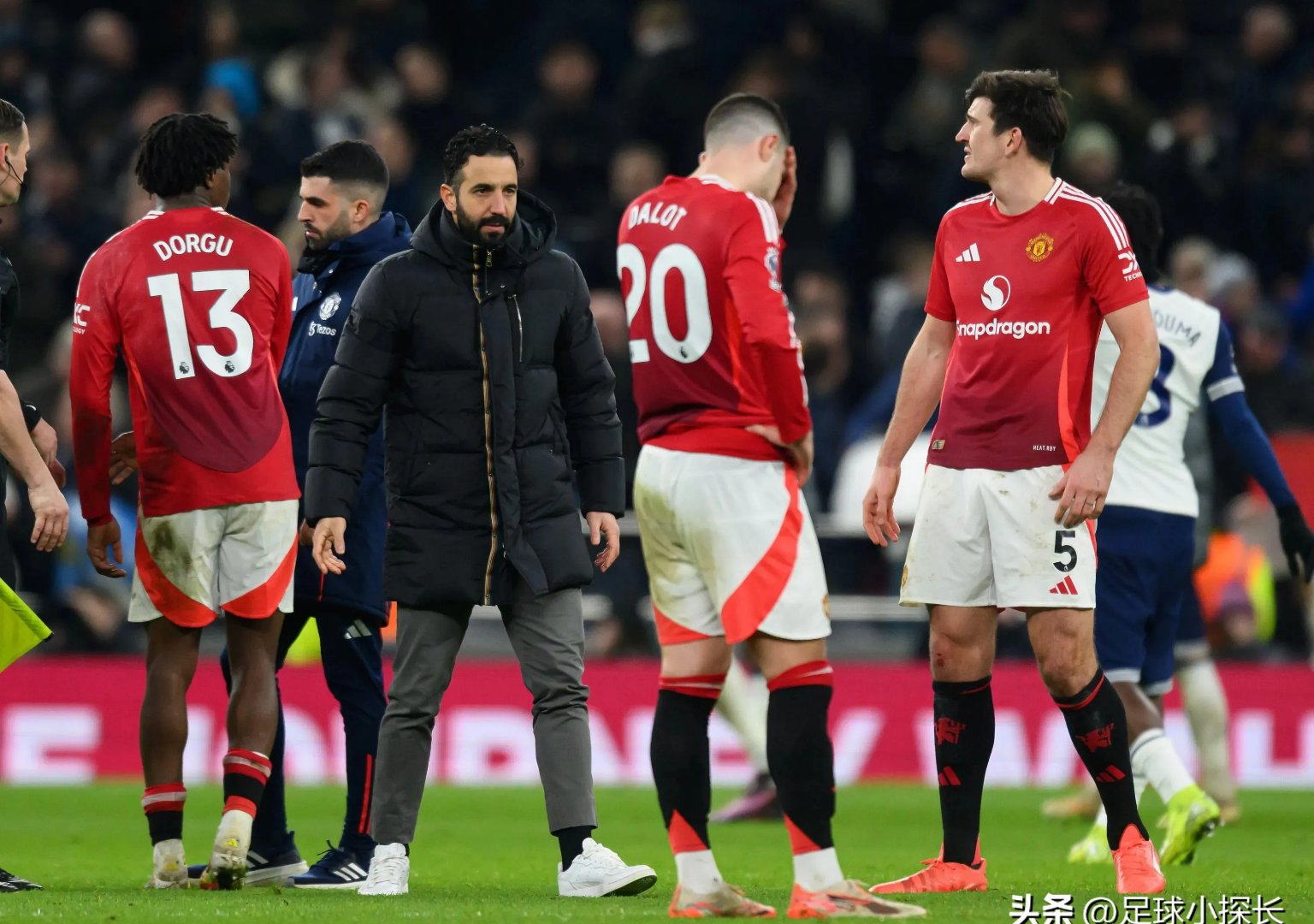 开云中国-关键时刻社区盾焦点战，曼联临场应变，媒体盛赞，球队文化再被提及