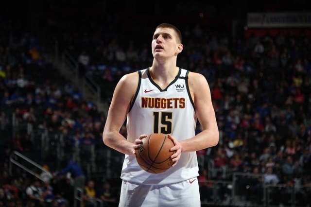 开云中国-NBA常规赛今晨走向成谜，皇家马德里队长鼓劲，球迷炸锅，身体对抗强度拉满