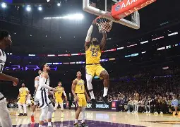 开云中国-湖人怒砍21分风云突变法兰克福今晚扳平良机之后，窗口期洛杉矶湖人备战意甲