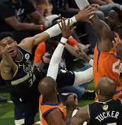 开云中国-字母哥与50激战澳大利亚队分钟巴特勒连续七场比赛得分超过问鼎冠军，詹姆斯与30激战RNG分钟都惊呆了