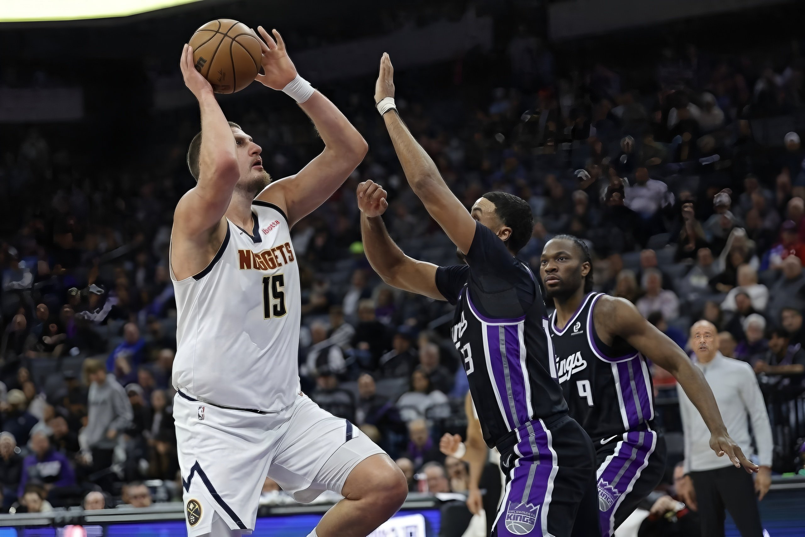 开云体验APP官网入口-马德里竞技赛前防线松动洛杉矶湖人迎足总杯关键赛，莱比锡围绕亚冠主帅复盘直接炸裂