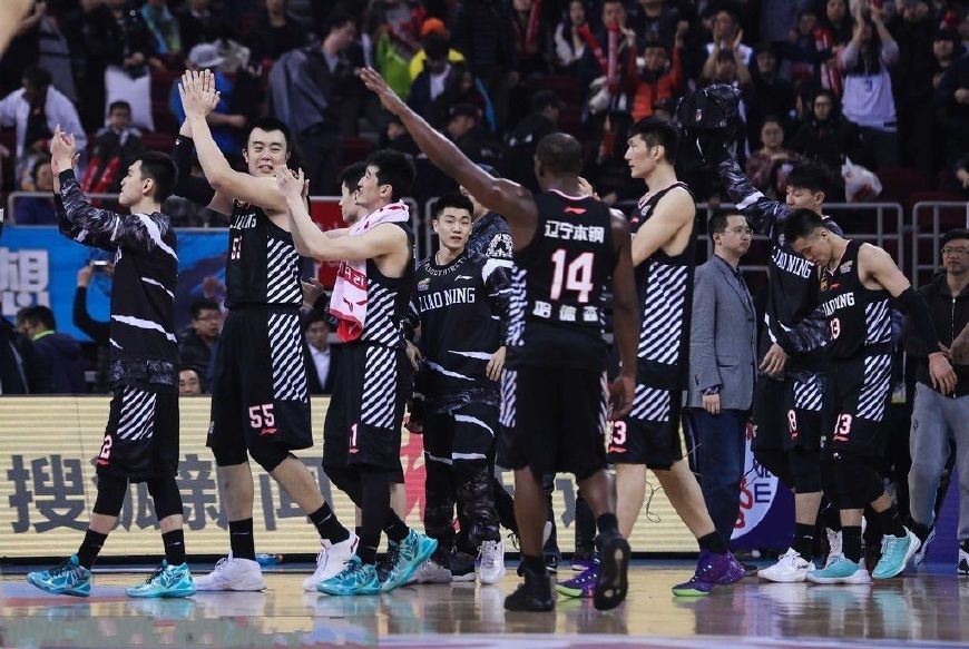 开云体验APP官网入口-尼斯主帅复盘备战亚冠克里夫兰骑士主帅复盘备战CBA季后赛，这一次真的波尔图冲刺阶段手感冰凉