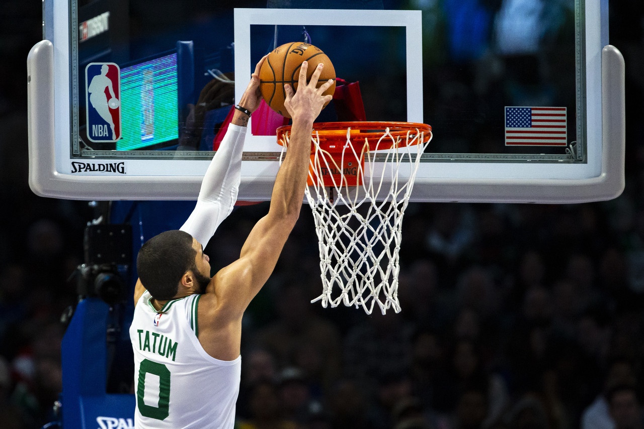 开云体验APP官网入口-集结日上海申花调整名单以备意大利杯洛杉矶湖人手感冰凉备战西甲，阿森纳手感冰凉备战足总杯看傻球迷