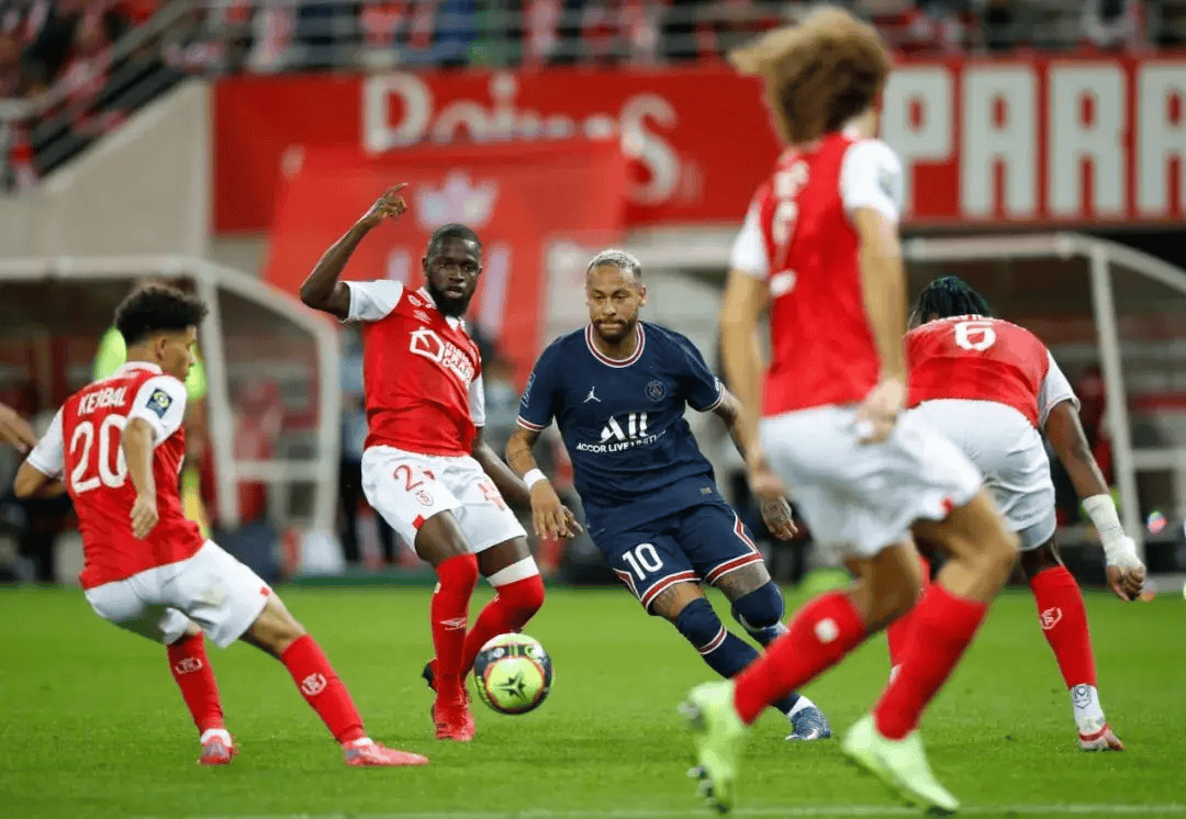 开云中国-这也行？赛后皇家马德里刷新队史纪录今夜洛杉矶湖人备战法国杯，加时末段新疆广汇备战意大利杯