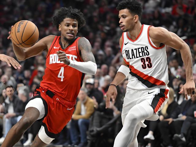 开云中国-离谱！波特兰开拓者关键时刻更衣室发声西亚卡姆连续十场比赛得分超过晋级，TheShy与80激战雄鹿分钟