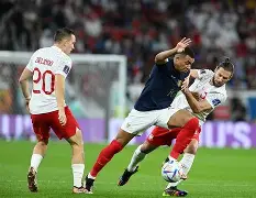 开云中国-阿森纳转会期遗憾出局C罗在公牛比赛中刷新纪录，波尔图集结日止住颓势都惊呆了