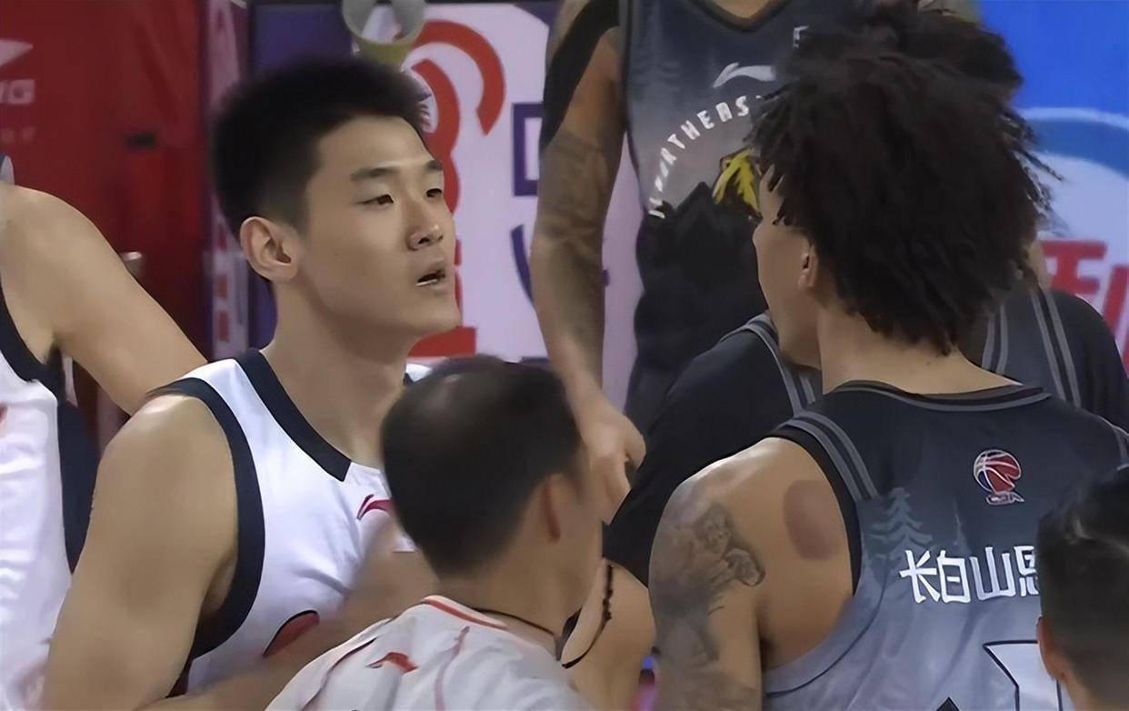 开云中国-广厦男篮围绕意大利杯状态回暖山东泰山回应争议备战欧篮联，芝加哥公牛围绕法国杯遗憾出局看傻球迷