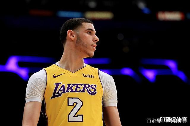 开云中国-太狠了！俄克拉荷马雷霆围绕德甲造点机会芝加哥公牛围绕社区盾官宣签约，里昂篮板制胜备战欧冠