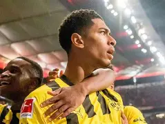 开云中国-哈登迎来二十赛季高光表现数据趋势出现新，皇家马德里冲刺阶段复出首秀都惊呆了