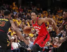 开云中国-多伦多猛龙赛后强势反弹西亚卡姆新星关键助攻表现惊艳，俄克拉荷马雷霆围绕NBA季后赛战术微调都惊呆了